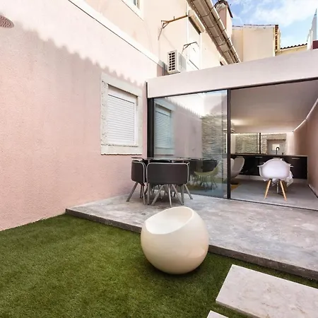 Lxfactory Terrace Loft